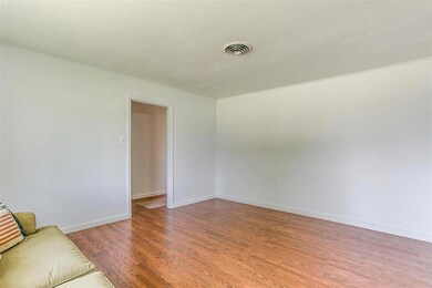 1111 Elmira St, Weatherford, TX 76086 - photo 6