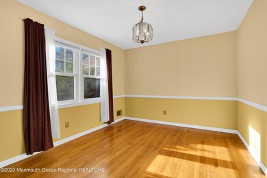 14 Daniel Dr, Matawan, NJ 07747 - photo 5