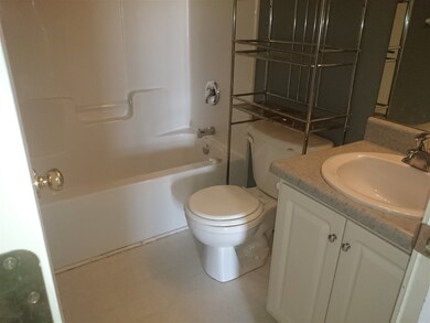 352 Cool Embers Ln, Boiling Springs, SC 29316 - photo 5