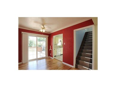 Dining Area. Hardwood flooring.