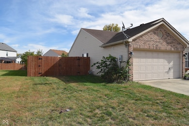 2029 Meadowlark Ln, Brownsburg, IN 46112 - photo 3