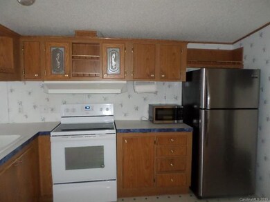 155 Hawks Rd, Statesville, NC 28625 - photo 7