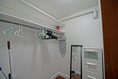 872 Massachusetts Ave unit 511, Cambridge, MA 02139 - photo 5