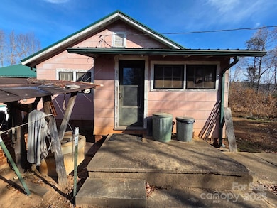 4992 Leger Rd, Valdese, NC 28690 - photo 7