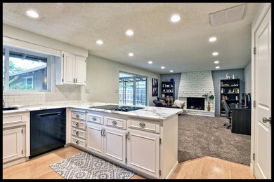 1452 N Keene Way Dr, Medford, OR 97504 - photo 6