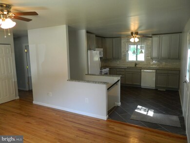 1804 Larch Dr, Edgewood, MD 21040 - photo 4