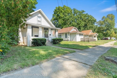 1032 Kelsey Ave, Lansing, MI 48910 - photo 7