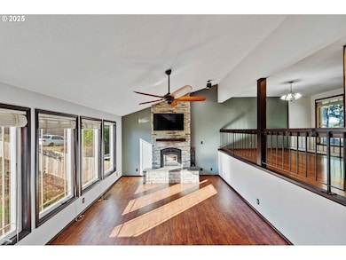 1845 Oak St, North Bend, OR 97459 - photo 3