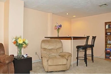 35 Merrymount Rd unit 2, Quincy, MA 02169 - photo 6