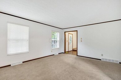 946 S Roosevelt Ave, Columbus, OH 43209 - photo 3