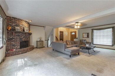 618 NW 19th St, Blue Springs, MO 64015 - photo 5