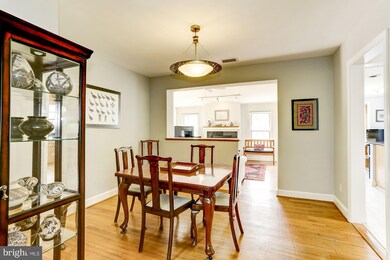 6610 Rannoch Rd, Bethesda, MD 20817 - photo 6