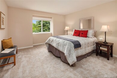 719 213th St SE, Bothell, WA 98021 - photo 4