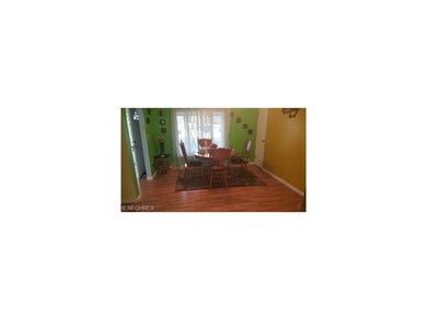 Eat in Kitchen