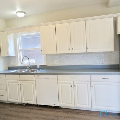 4139 Commonwealth Ave, Toledo, OH 43612 - photo 6