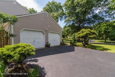 23 Rambling Brook Dr, Holmdel, NJ 07733 - photo 5