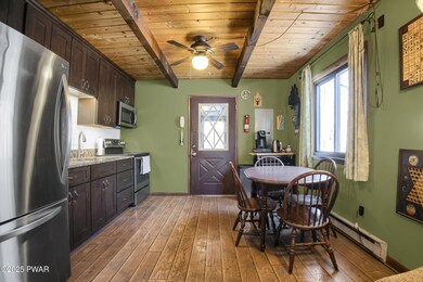 120 Spruce Ct, Hawley, PA 18428 - photo 3