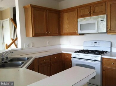 45485 Caboose Terrace unit 301, Sterling, VA 20166 - photo 6