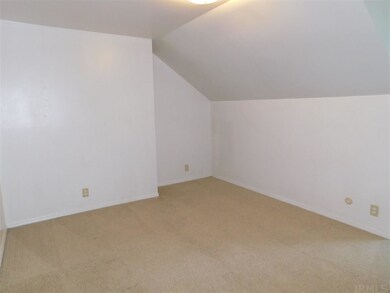 5044 Kenwood Ct unit C, Newburgh, IN 47630 - photo 6