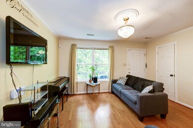 605 Brandon Green Dr, Silver Spring, MD 20904 - photo 5