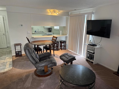 747 Spring St, Medford, OR 97504 - photo 5