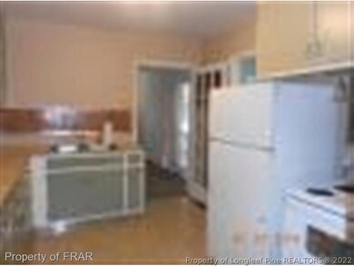 522 Terry Cir, Fayetteville, NC 28304 - photo 3