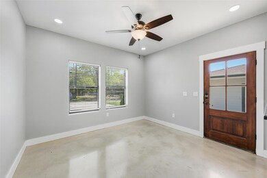 1311 S 5th Ave unit 1311, Denison, TX 75021 - photo 2