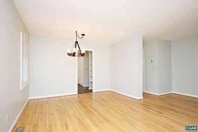 2606 Hydraulic Rd unit A, Charlottesville, VA 22901 - photo 3