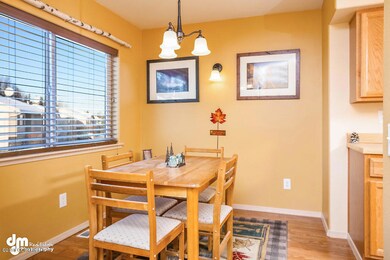 Dining Room 0184-SMALL