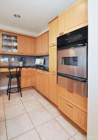 Kitchen Oven Side