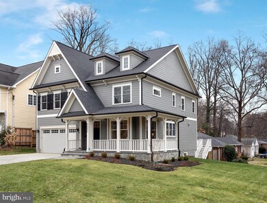 9006 Spring Hill Ln, Chevy Chase, MD 20815 - photo 2