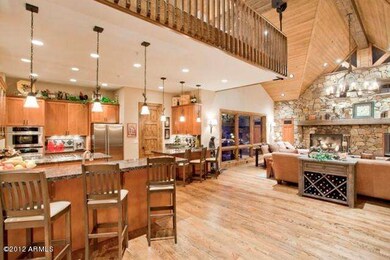 Living room/kitchen
