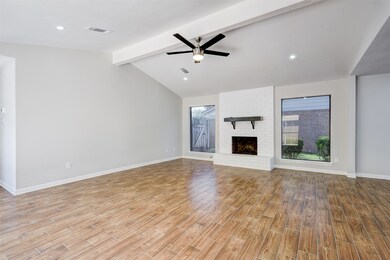 8706 Saratoga Forest Dr, Houston, TX 77088 - photo 6