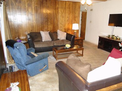 1308 N Kaufman St, Ennis, TX 75119 - photo 7