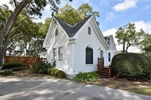 824 W 32nd St, Houston, TX 77018 - photo 6