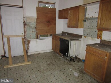 1813 N Monroe St, Baltimore, MD 21217 - photo 5