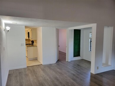 613 Spring Forest Dr, Bedford, TX 76021 - photo 4