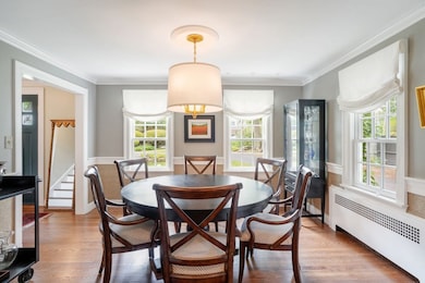 6 Spruce Park, Wellesley Hills, MA 02481 - photo 5