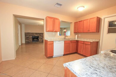 3802 W Wethersfield RD-7