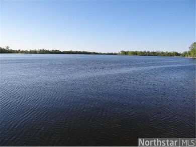 200 acres Lake that is full Rec.