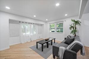 5222 W Hemlock Rd, Milwaukee, WI 53223 - photo 4