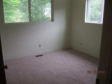 105 Wilmar Ave, Grants Pass, OR 97527 - photo 6