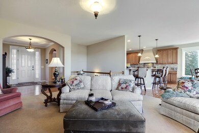 06_214 Coyatee View_Living04