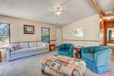 Living Room (2)
