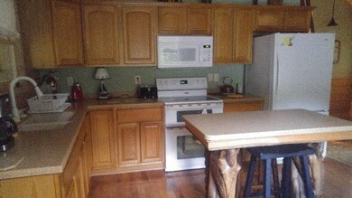 15752 Us Highway 17 unit A, Townsend, GA 31331 - photo 5