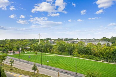 42-web-or-mls-6745-longshore-st-404