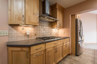 5 burner gas cooktop