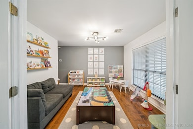 5915 E 47th Place, Tulsa, OK 74135 - photo 6