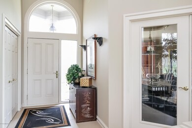 006-Foyer-2655656-medium
