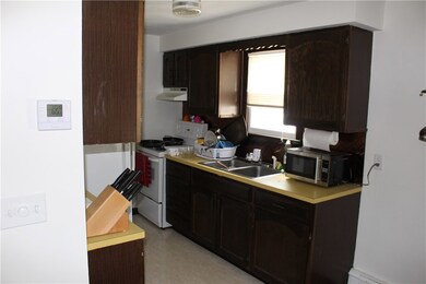 203 East St, Pawtucket, RI 02860 - photo 7